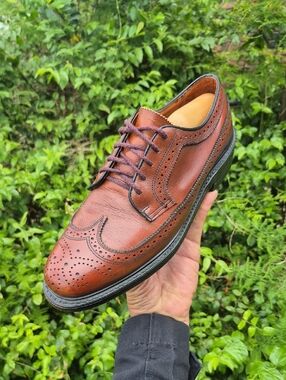 Sibley's Detroit Men's Vintage Biltrite Hand Made Brown Leather Wingtip Classics